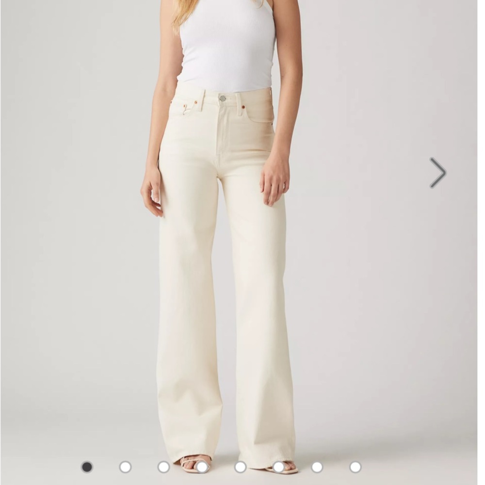 Levi's Women's Wide Leg Cream Jeans